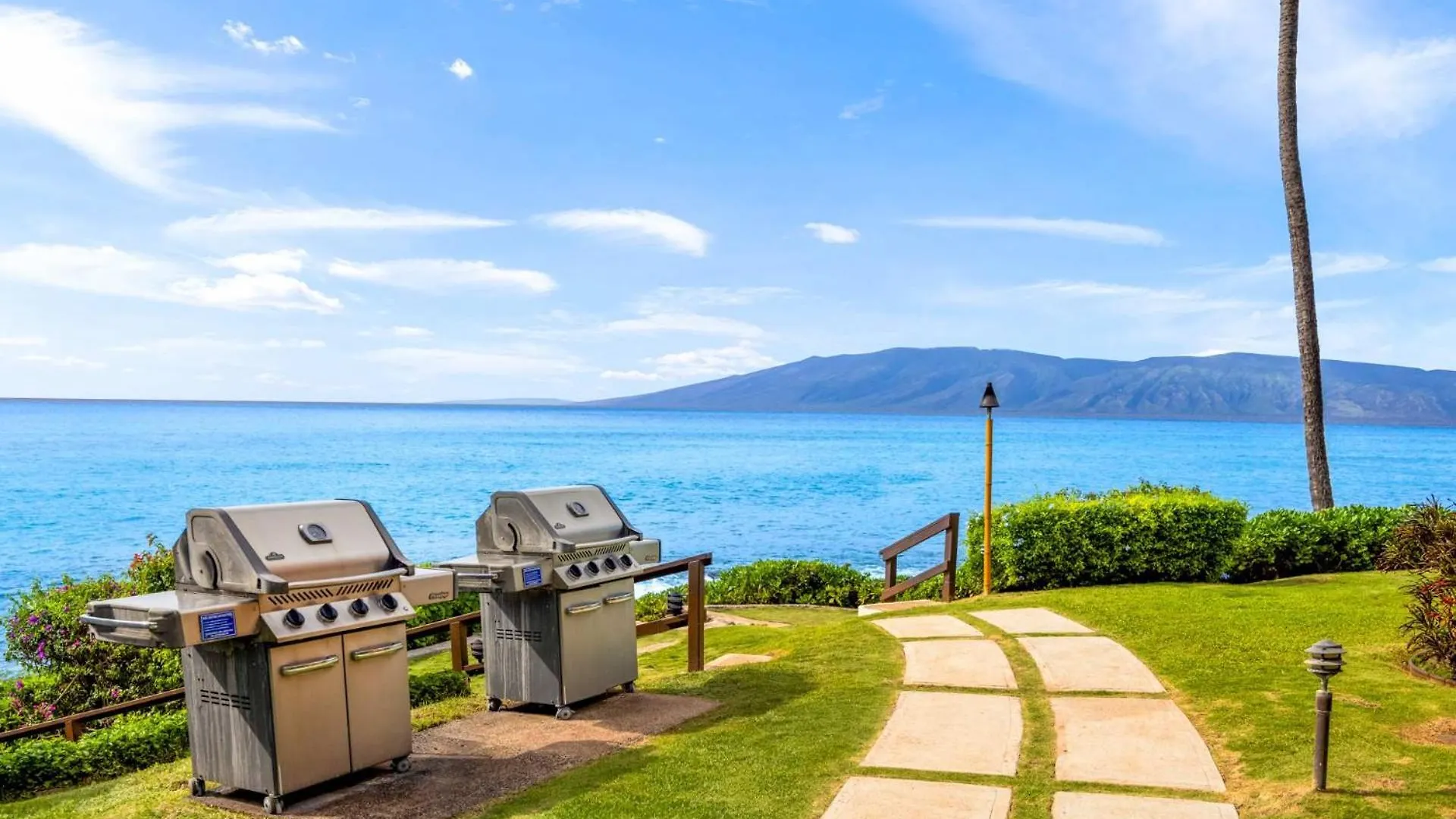 Kuleana Club #320 - Ocean View -1 Bedroom & 1 Bathroom - 3Rd Floor Kahana Holiday home